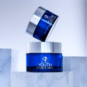 iS Clinical Nachtpflege bei Facial Room Skincare Youth Intensive Creme