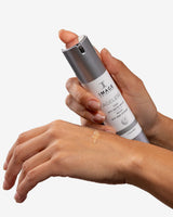IMAGE Skincare
Ageless Total Anti-Aging Serum - textur auf hand